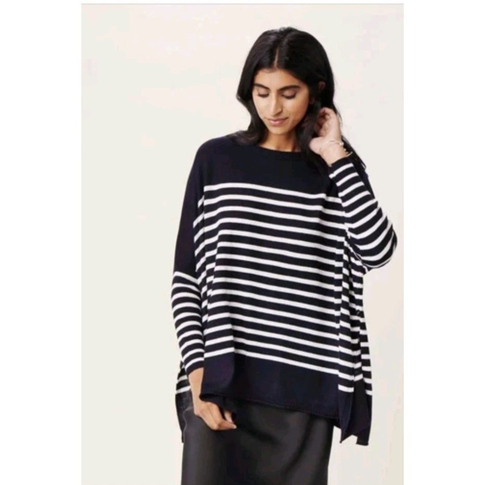 Mersea Catalina Travel Sweater Women's OS Blue White Striped Oversized